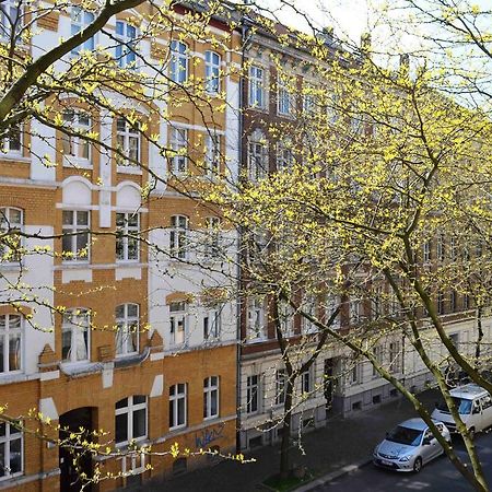 Schoener Wohnen Im Denkmal - Grosszuegig Geschnitten, Kostenfreies Wlan Leipzig Exterior photo